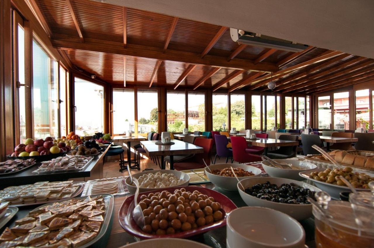 איסטמבול Mevlana Hotel מראה חיצוני תמונה